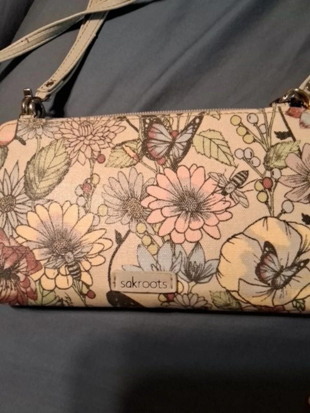 Floral SAKROOTS WALLET CROSSBODY WRISTLET WITH PURSE CHARM AND    OTHER ITEMS
